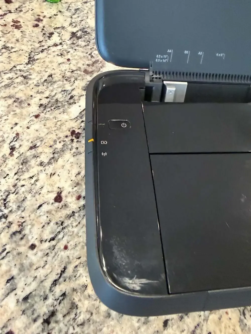HP OfficeJet 250 Mobile All-in-One Printer tested works great !